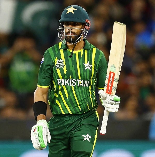 Shan Masood playing in 2022 T20 World Cup