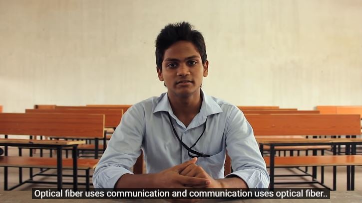 Shanmukh Jaswanth in The Viva by Sabarish Kandregula (2013)