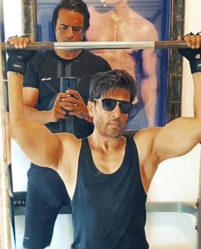 Shekhar Suman at a gym