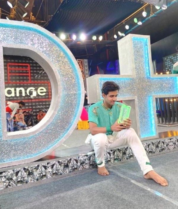 Shivanshu Soni got the Green trophy of Dance+6 after getting selected into Top 12 of the show