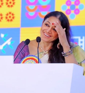 Shobana while promoting Kerala Tourism during an event