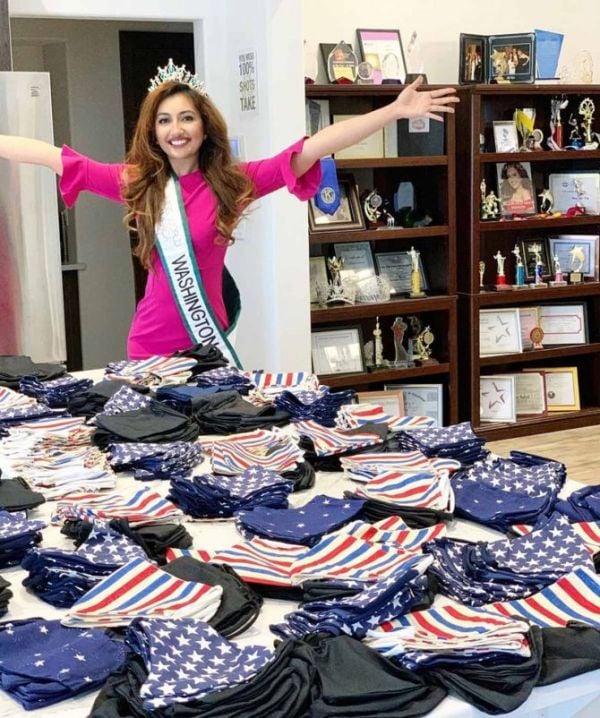 Shree Saini with the masks that were made at home to donate