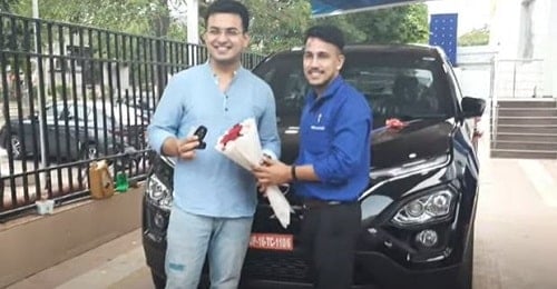 Shubhankar Mishra with his car