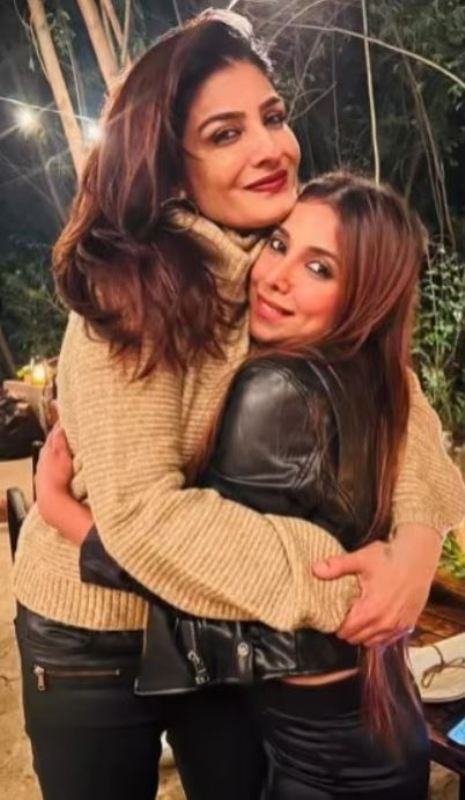 Shura Khan with Raveena Tandon