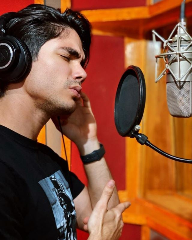 Sian Chiong in a recording studio