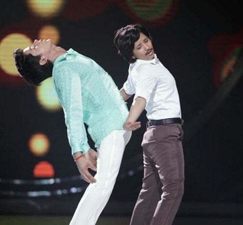 Siddharth Nigam performing in Jhalak Dikhhla Jaa