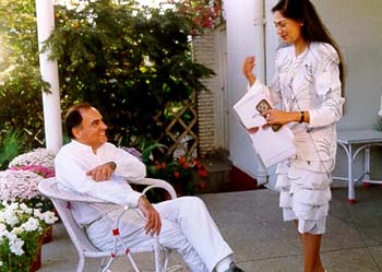 Simi Garewal with Rajiv Gandhi