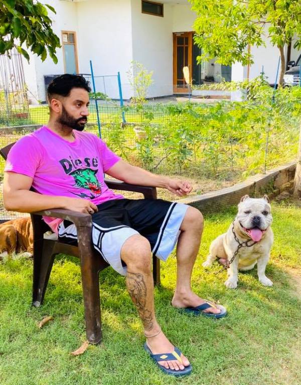 Sippy Gill with his pet