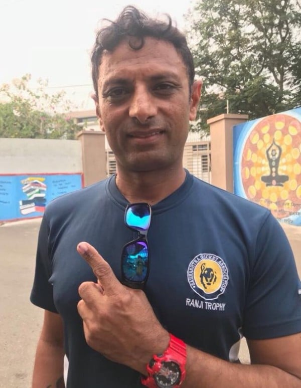 Sitanshu Kotak during the Ranji season in 2008