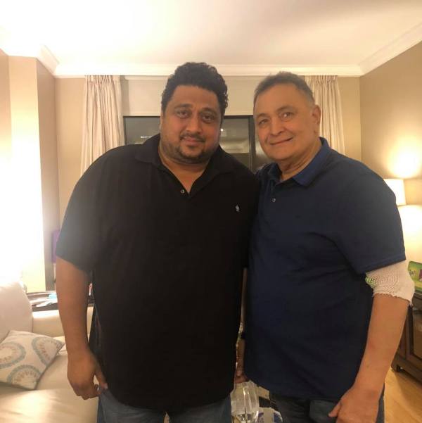 Smeep Kang with Rishi Kapoor during the shoot of the film Jhootha Kahin Ka
