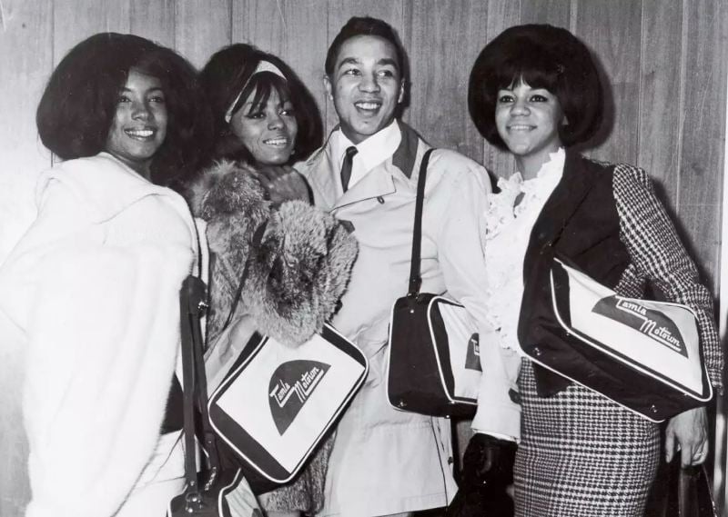 Smokey Robinson and Diana Ross (second from the left) in 1965