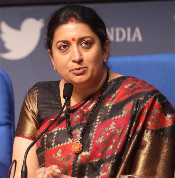 Smriti Irani wearing a Ganesha locket