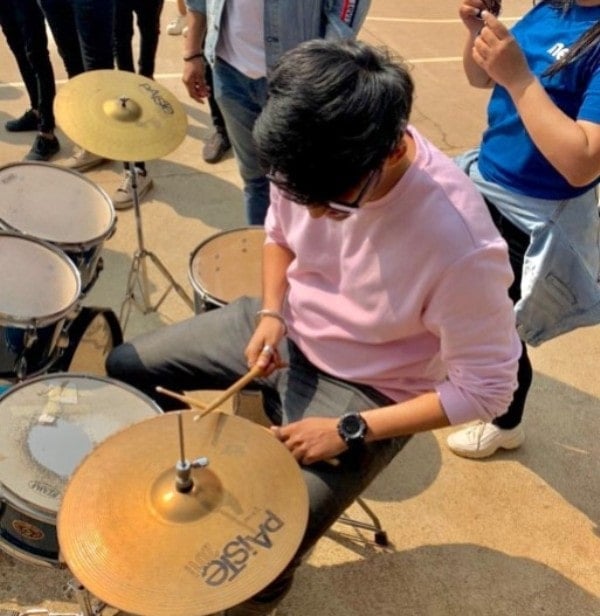 Sohil Jhuthi drumming