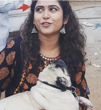 Sonakshi Verma with her pet dog
