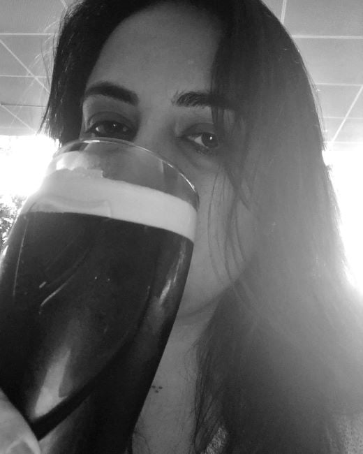 Sonal Kalra drinking beer