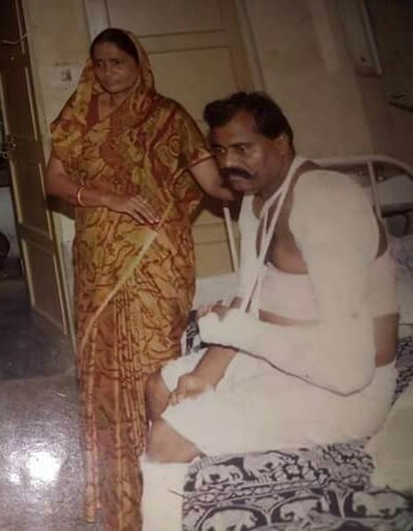 Sone Lal Patel after getting injured