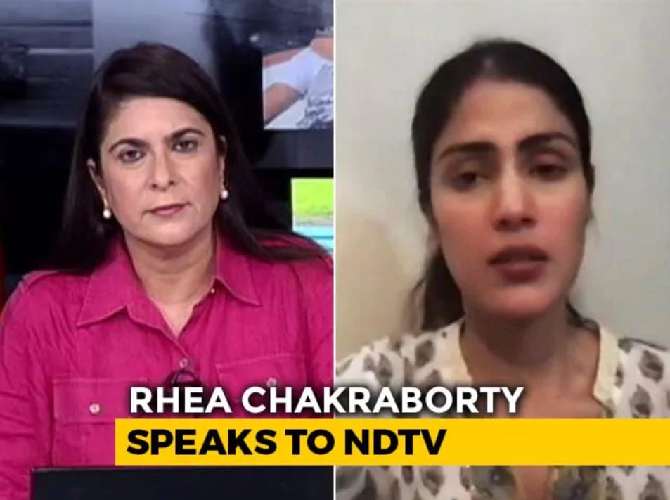 Sonia Singh while interviewing Rhea Chakraborty in 2020