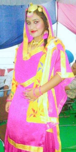 Sony Maan during Gidha competition