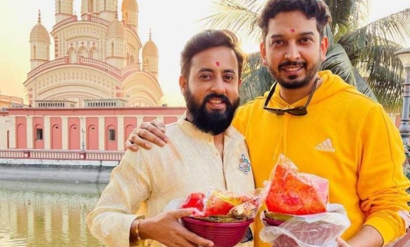 Sourav Saha (left) at the Dakshineswar Kali Temple