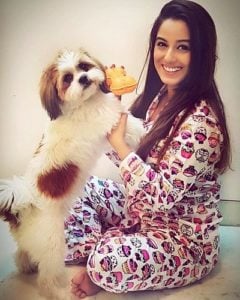 Srishty Rode loves dogs