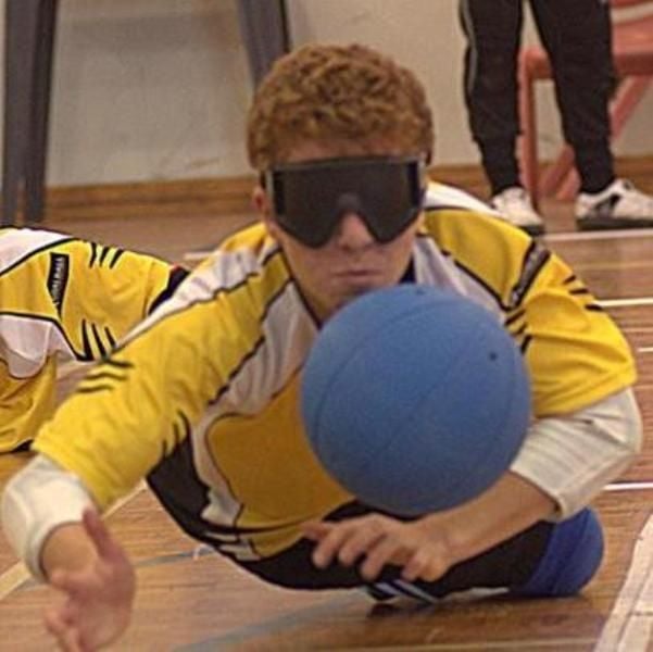 Steffan Nero playing goalball
