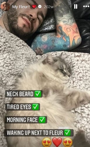 Steve Gonsalves with his pet cat