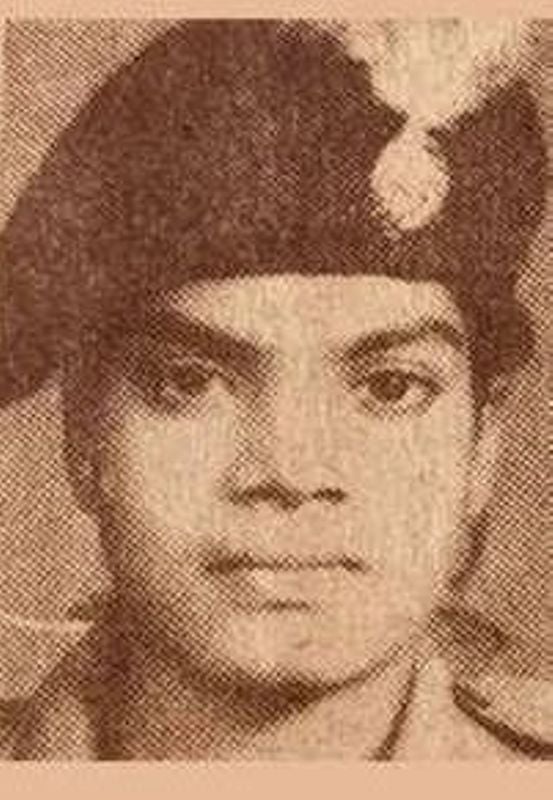 A teenage photo of Subi Suresh