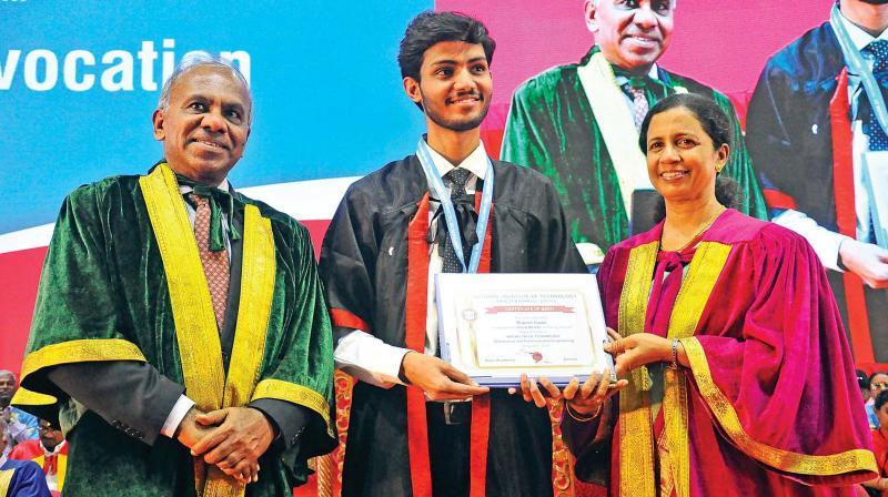 Subra Suresh (left) at the NTU