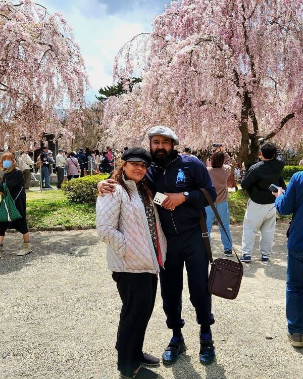 Suchitra with Mohanlal in Japan