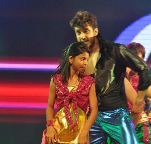 Suhana Khan performing at Shaimak Davars Summer Funk Show