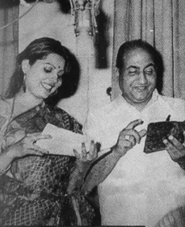 Sulakshana Pandit and Mohammed Rafi, while recording a song
