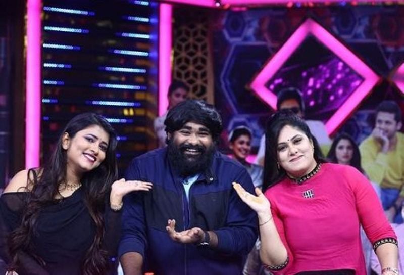 Sunaina Badam (right) in the show 