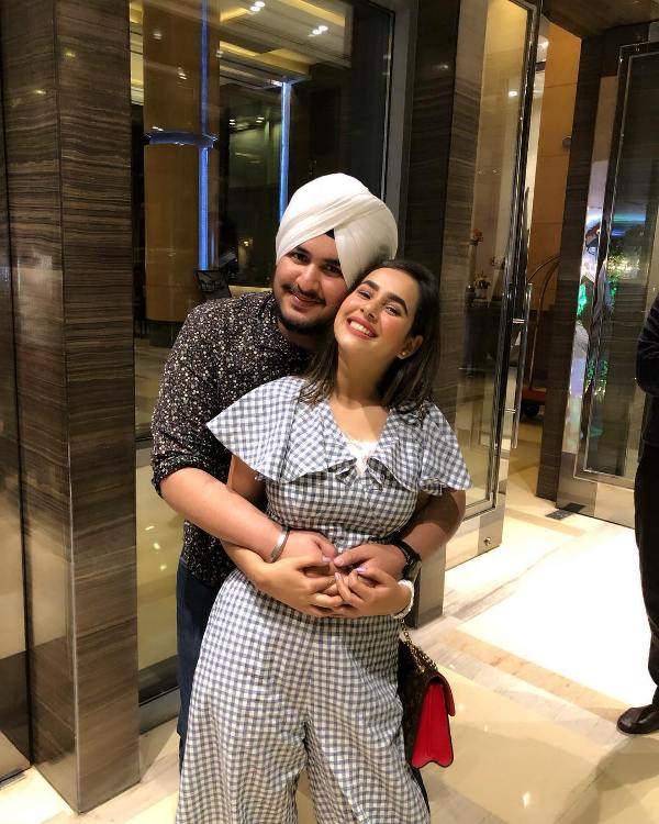 Sunanda Sharma with her brother Ashish Dhaliwal