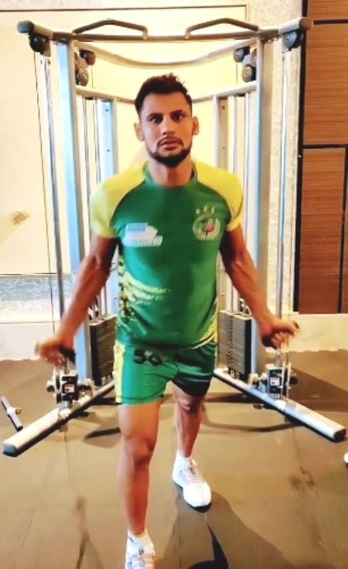 Sunil Narwal while working out in a gym