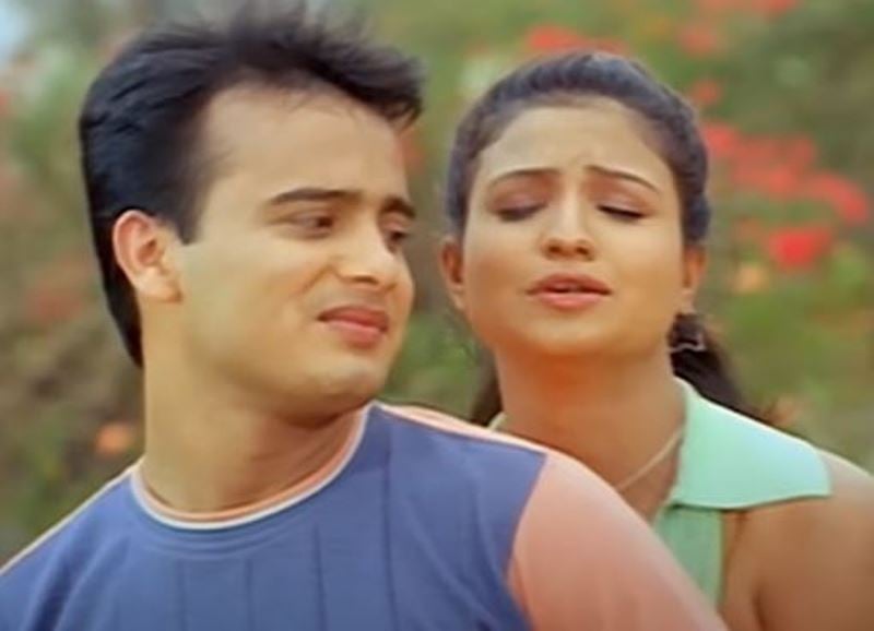 Sunil Raoh in a still from the Kannada film Chithra (2001)