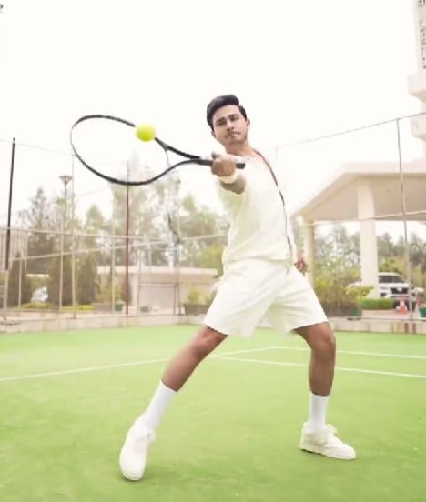 Sunny Chopra while playing tennis