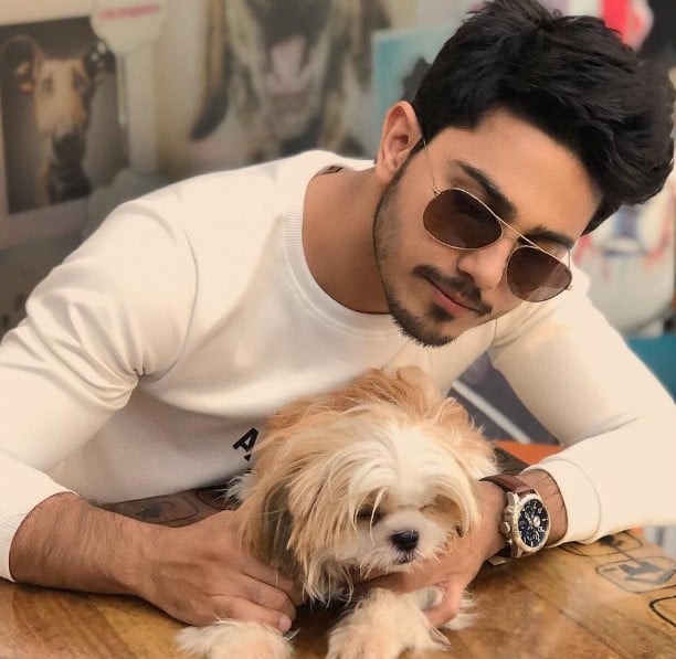 Sunny Chopra with his pet dog