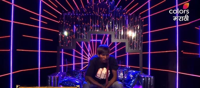 Suraj Chavan inside the house of Bigg Boss Marathi season 5
