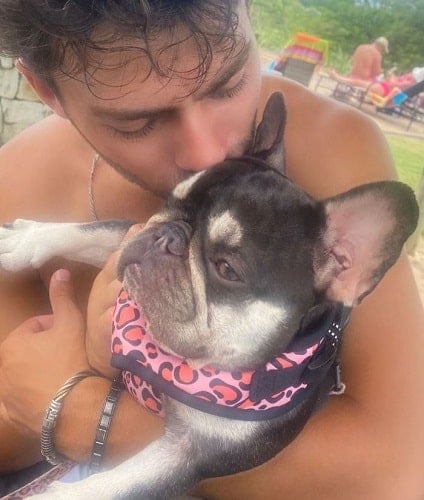 Tayne De Villiers with his pet dog