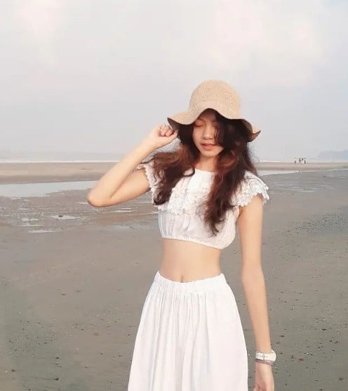 Thae Su Nyein during a trip