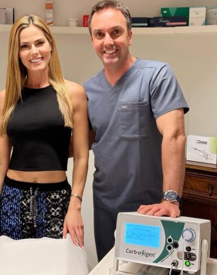 Thais Souza Wiggers before carboxytherapy