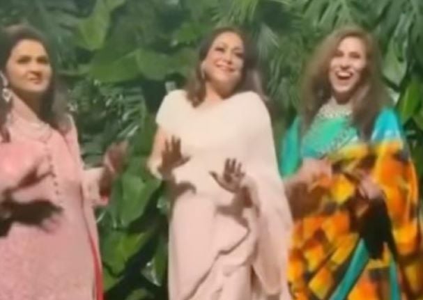 Tina Ambani dancing at Isheta