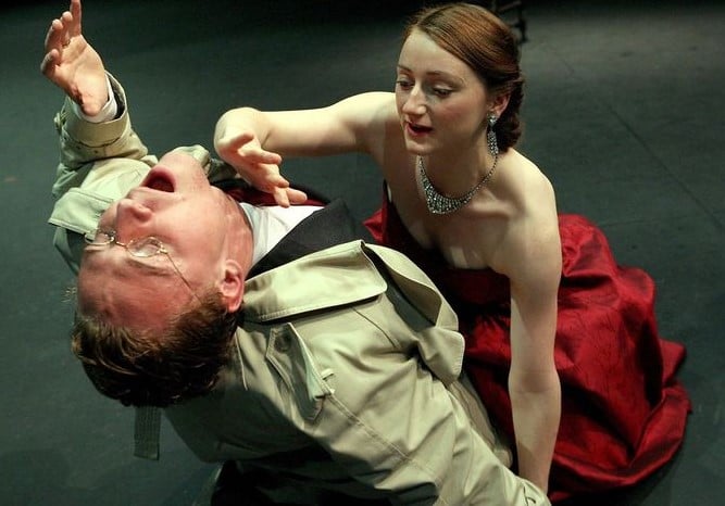 Tom Hiddleston in a still from the play Cymbeline (2007)