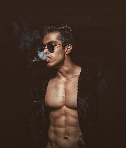 Trevon Dias smoking
