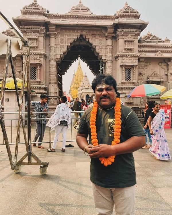Trinadha Rao Nakkina at Kashi Vishwanath Temple, Varanasi