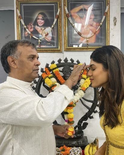 Trisha Shetty with her Kathak guru
