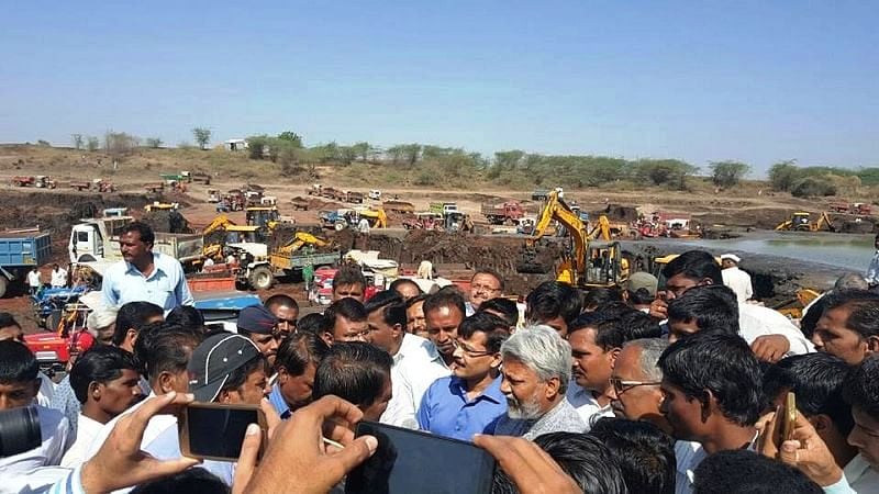 Tukaram Mundhe at the sand mines in Nanded