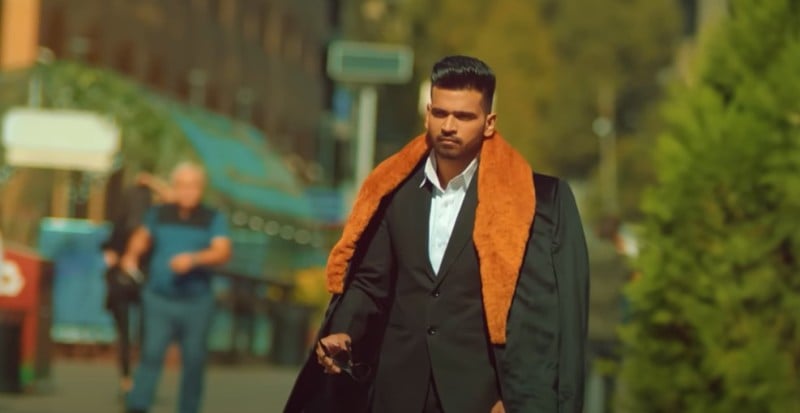 Uchana Amit in a still from the song Kamaal (2019)