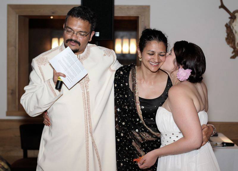 Urmila Rosario (centre) during her playing days