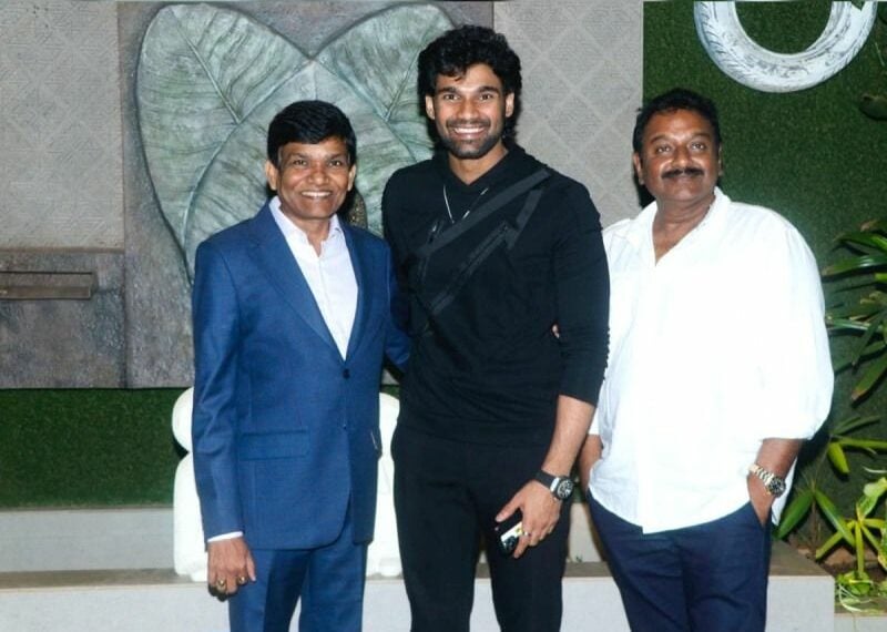 V. V. Vinayak (right) with Bellamkonda Sreenivas (centre), and Jayantilal Gada